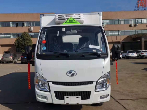 躍進小福星醫(yī)療廢物轉(zhuǎn)運車
